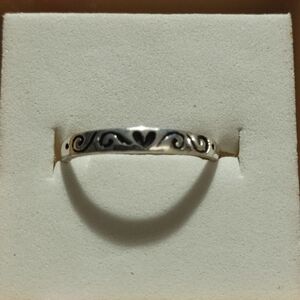 Elegant Silver Swirl & Heart Ring Stamped 925